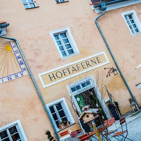 Hotel Schloss Neuburg - Hoftaferne Neuburg am Inn エクステリア 写真